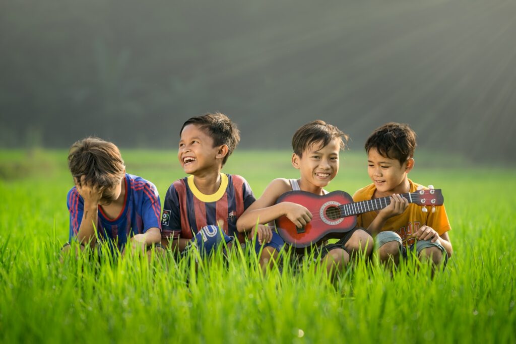 11 Activities to Connect with Children, Help Them Express Their Feelings and Build Self-Esteem